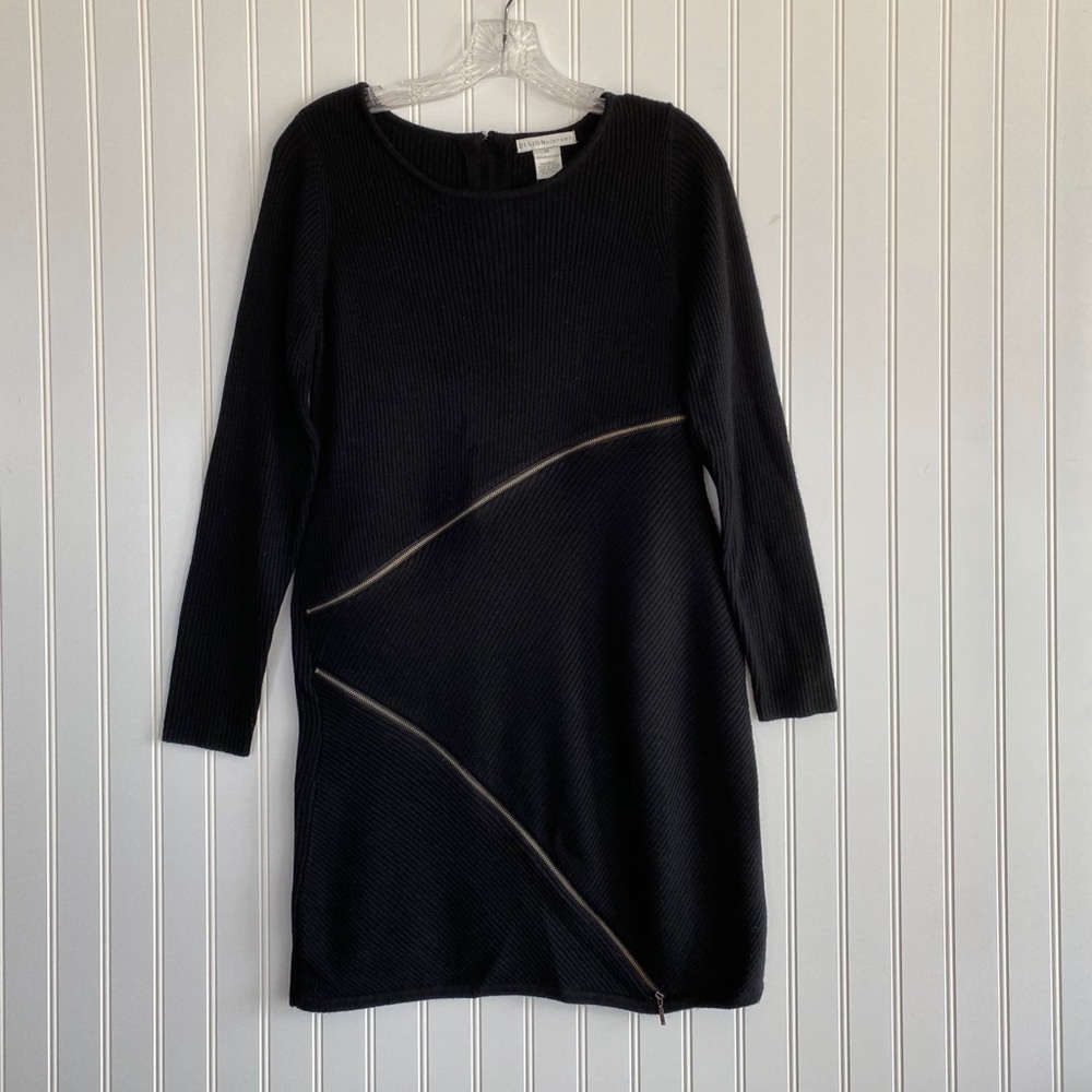 DESIGN HISTORY 💯% merino wool black dress M